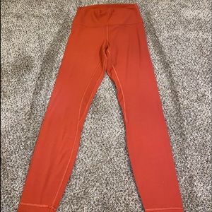 Lululemon leggings